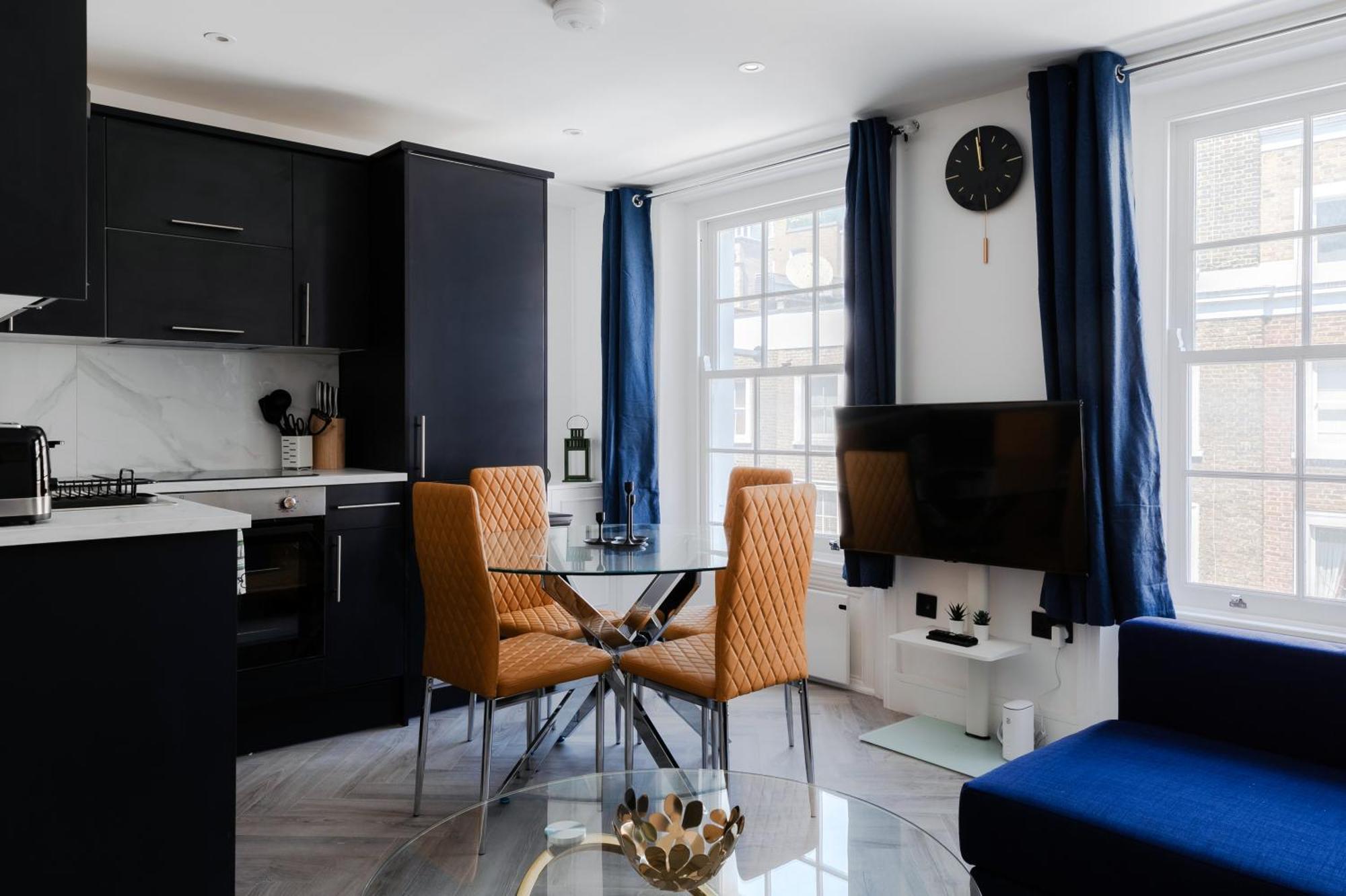 Comfortable Apartments Near Harrods Лондон Экстерьер фото