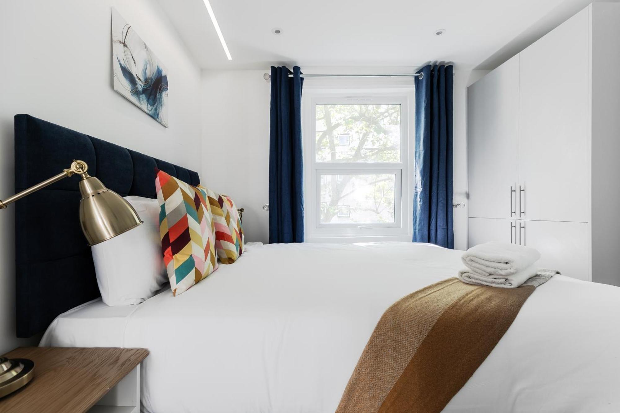 Comfortable Apartments Near Harrods Лондон Экстерьер фото
