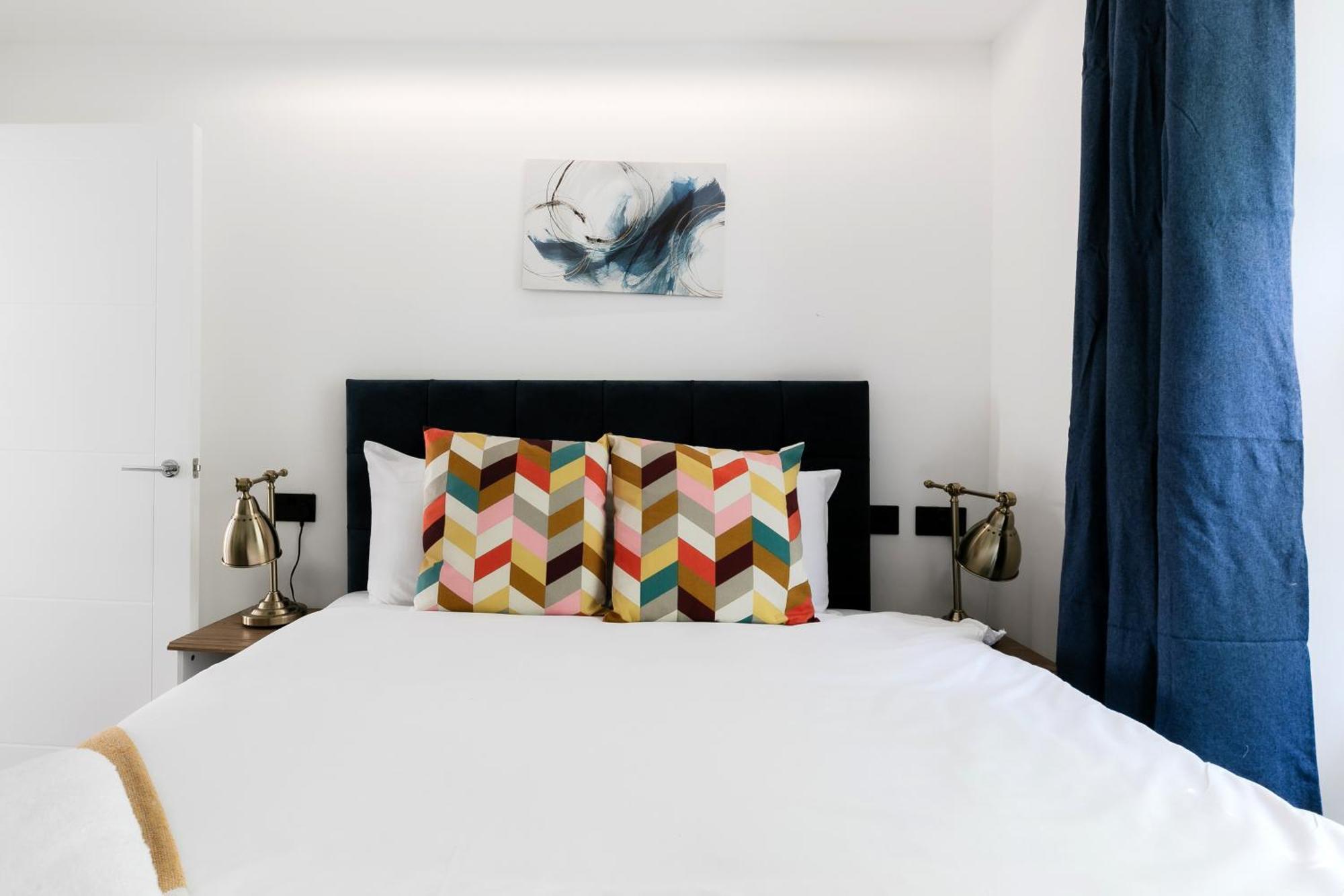 Comfortable Apartments Near Harrods Лондон Экстерьер фото